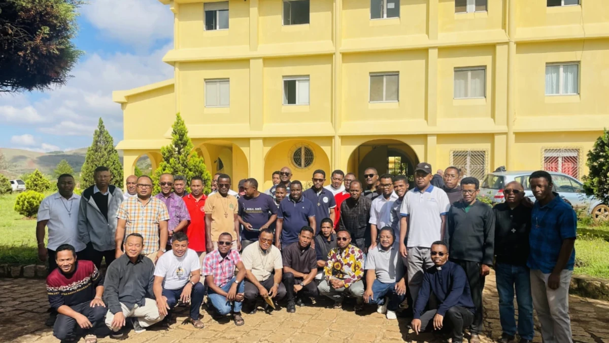 You are currently viewing Assemblée Générale et Formation de l&rsquo;Union des Formateurs Religieux (URF) à Andranobe, Antsirabe : Un Temps de Partage et de Réflexion